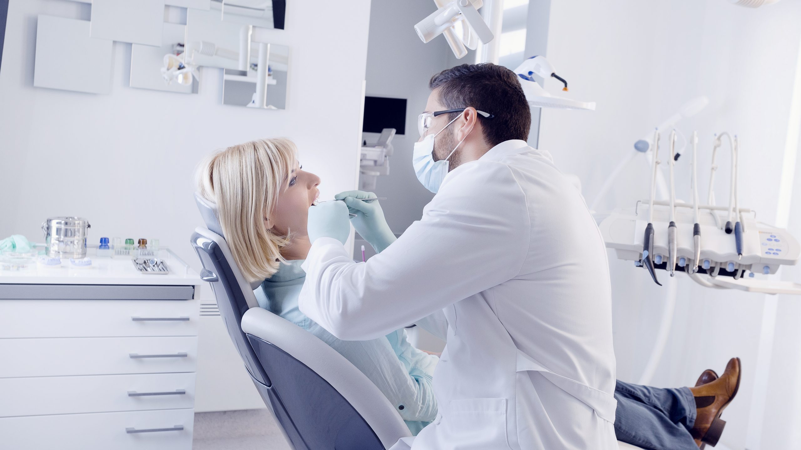 Dentist in La Vernia, TX